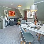 Апартаменты Gemuetliche Unter Reet Mit Pool Und Sauna In *