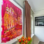 Gemuetliche Unter Reet Mit Pool Und Sauna In *