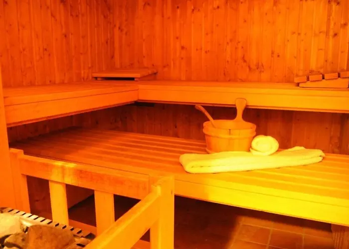 شقة Gemuetliche Unter Reet Mit Pool Und Sauna In