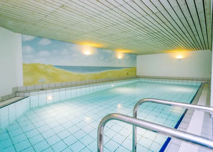 Gemuetliche Unter Reet Mit Pool Und Sauna In كيتوم