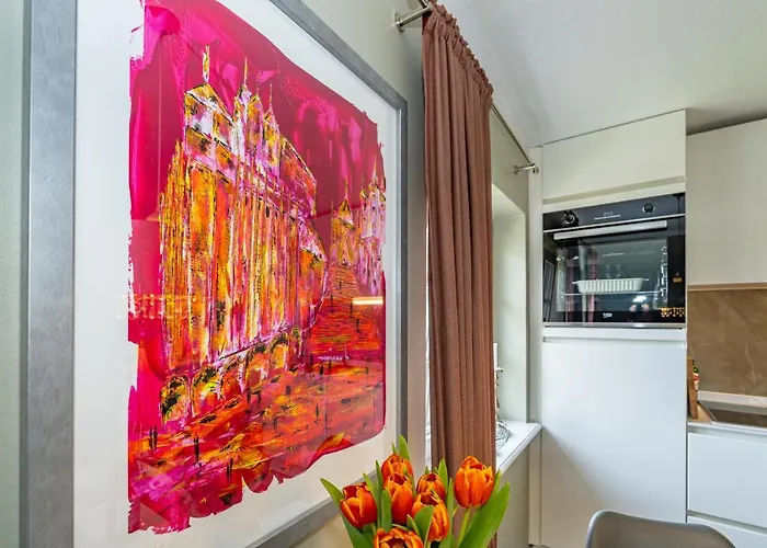 Gemuetliche Unter Reet Mit Pool Und Sauna In *